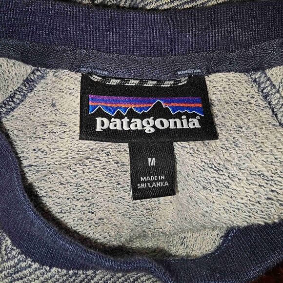 Patagonia Mens Gray Blue Stripe Trail Harbor Crewneck Sweater Medium Embroidered - Picture 5 of 6